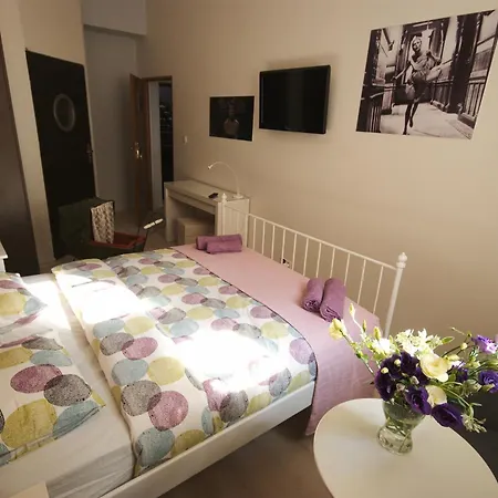 Rosemary's Private Ensuite In Old Town Познань