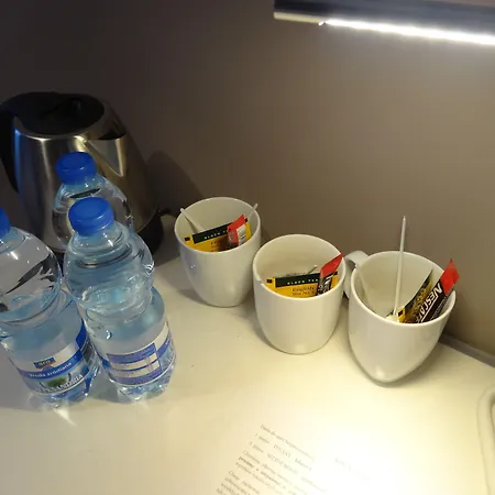 Rosemary's Private Ensuite In Old Town Хостел