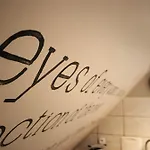 Auberge de jeunesse Rosemary's Private Ensuite In Old Town *