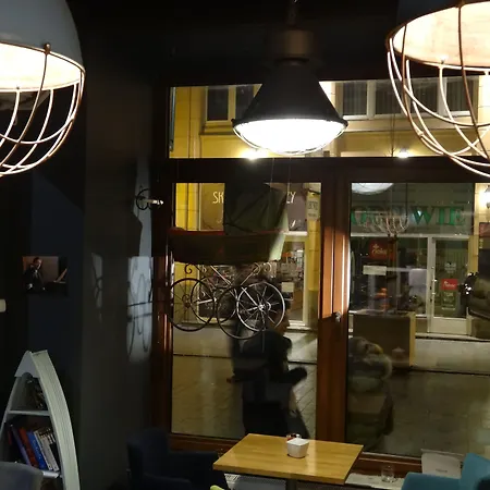 Rosemary's Private Ensuite In Old Town Albergue Poznań