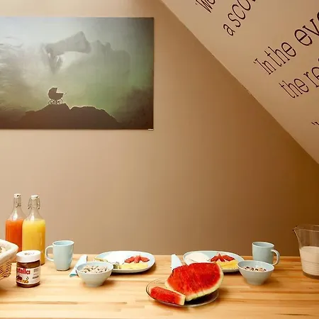 Hostal Rosemary's Private Ensuite In Old Town Poznan