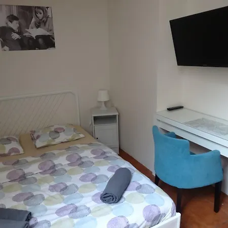 Rosemary's Private Ensuite In Old Town