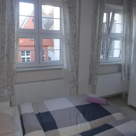 Rosemary's Private Ensuite In Old Town *