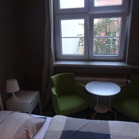 Rosemary's Private Ensuite In Old Town Poznań