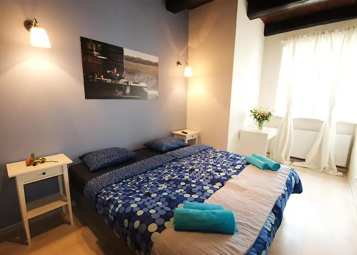 Rosemary's Private Ensuite In Old Town Poznań