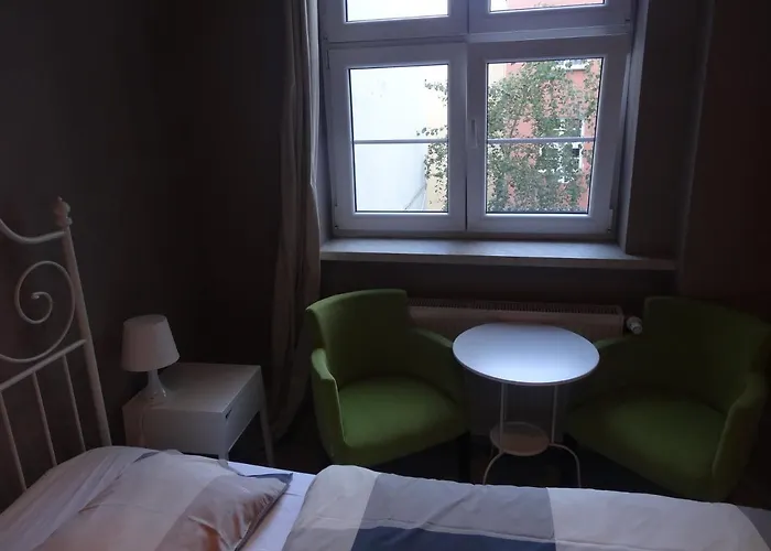 Rosemary's Private Ensuite In Old Town Poznań